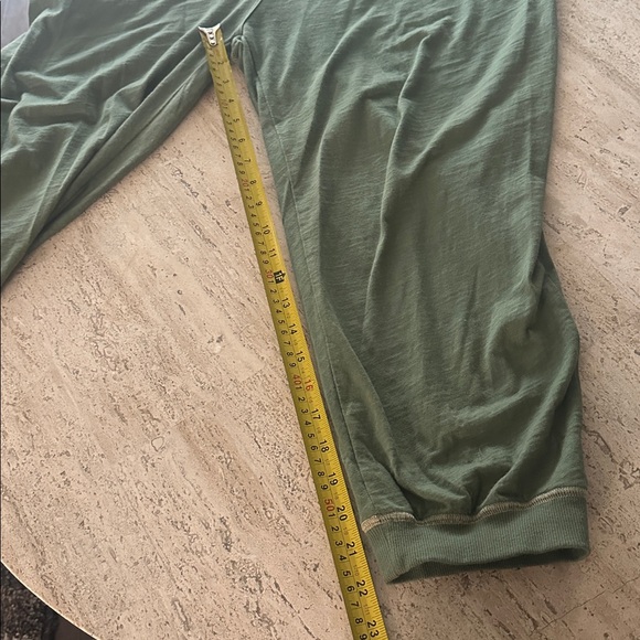 Free People Its a Wrap Jumpsuit Relaxed Fit Onsie Jumper Pants Olive Green Sz XS - Picture 14 of 14